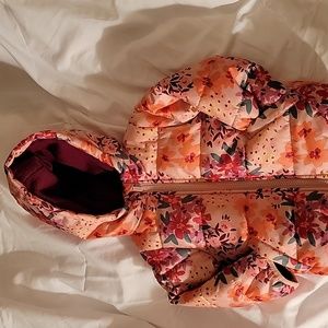 Carters EUC Floral Puffer Coat Size 18 Months
